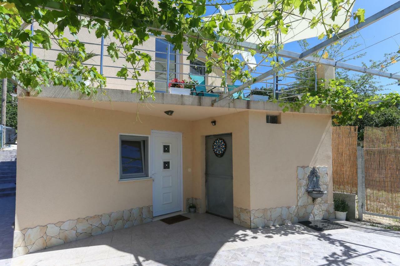 Holiday Home Rupotina With A Large Yard, Pool And A Beautiful View Salona Kültér fotó